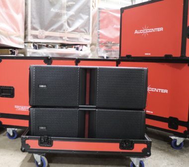 Audiocenter туровый кейс для 2 х WM210-DSP напольных сценических мониторов. цвет красный - Поставка звукового, светового, видео и сценического оборудования. Аудиовизуальные решения.