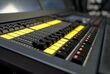 PSL Lighting PSL-GM-2-2 - Поставка звукового, светового, видео и сценического оборудования. Аудиовизуальные решения.