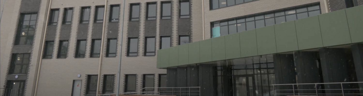 Актовый зал в корпусе Технолого-педагогического колледжа, г. Ханты-Мансийск - Поставка звукового, светового, видео и сценического оборудования. Аудиовизуальные решения.