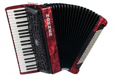 HOHNER Bravo III 120 red - Ekb-musicmag.ru - аудиовизуальное и сценическое оборудование, акустические материалы