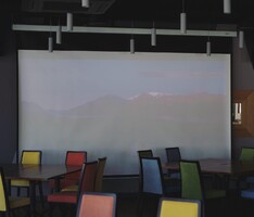 Кафе "КАЛАЧ, КАРАСЬ и шведские булочки", г. Тобольск - Поставка звукового, светового, видео и сценического оборудования. Аудиовизуальные решения.