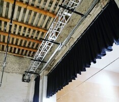 Черноисточинский центр культуры - Поставка звукового, светового, видео и сценического оборудования. Аудиовизуальные решения.