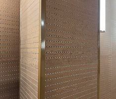 Актовый зал в корпусе Технолого-педагогического колледжа, г. Ханты-Мансийск - Поставка звукового, светового, видео и сценического оборудования. Аудиовизуальные решения.