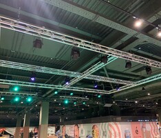 Фуд-маркет E-story, ТЦ "Гринвич"  - Поставка звукового, светового, видео и сценического оборудования. Аудиовизуальные решения.