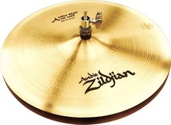 Zildjian A0133 14' A NEW BEAT HI-HAT - Ekb-musicmag.ru - аудиовизуальное и сценическое оборудование, акустические материалы