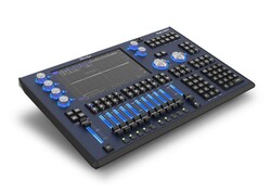 Chamsys MagicQ MQ70 Compact Console - Ekb-musicmag.ru - аудиовизуальное и сценическое оборудование, акустические материалы