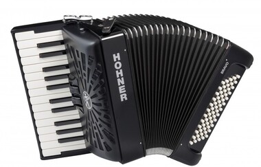 HOHNER Bravo II 60 black - Поставка звукового, светового, видео и сценического оборудования. Аудиовизуальные решения.