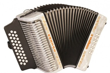 HOHNER Corona II FBbEb white - Поставка звукового, светового, видео и сценического оборудования. Аудиовизуальные решения.